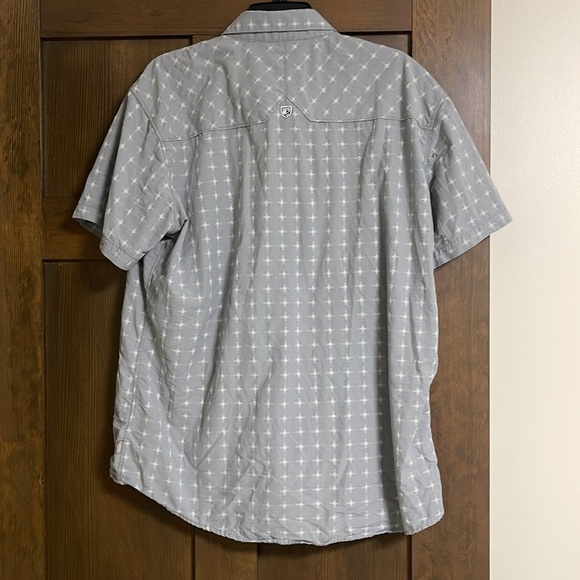 Kühl Gray Button-Up Short Sleeve Shirt Size XL - Picture 6 of 7